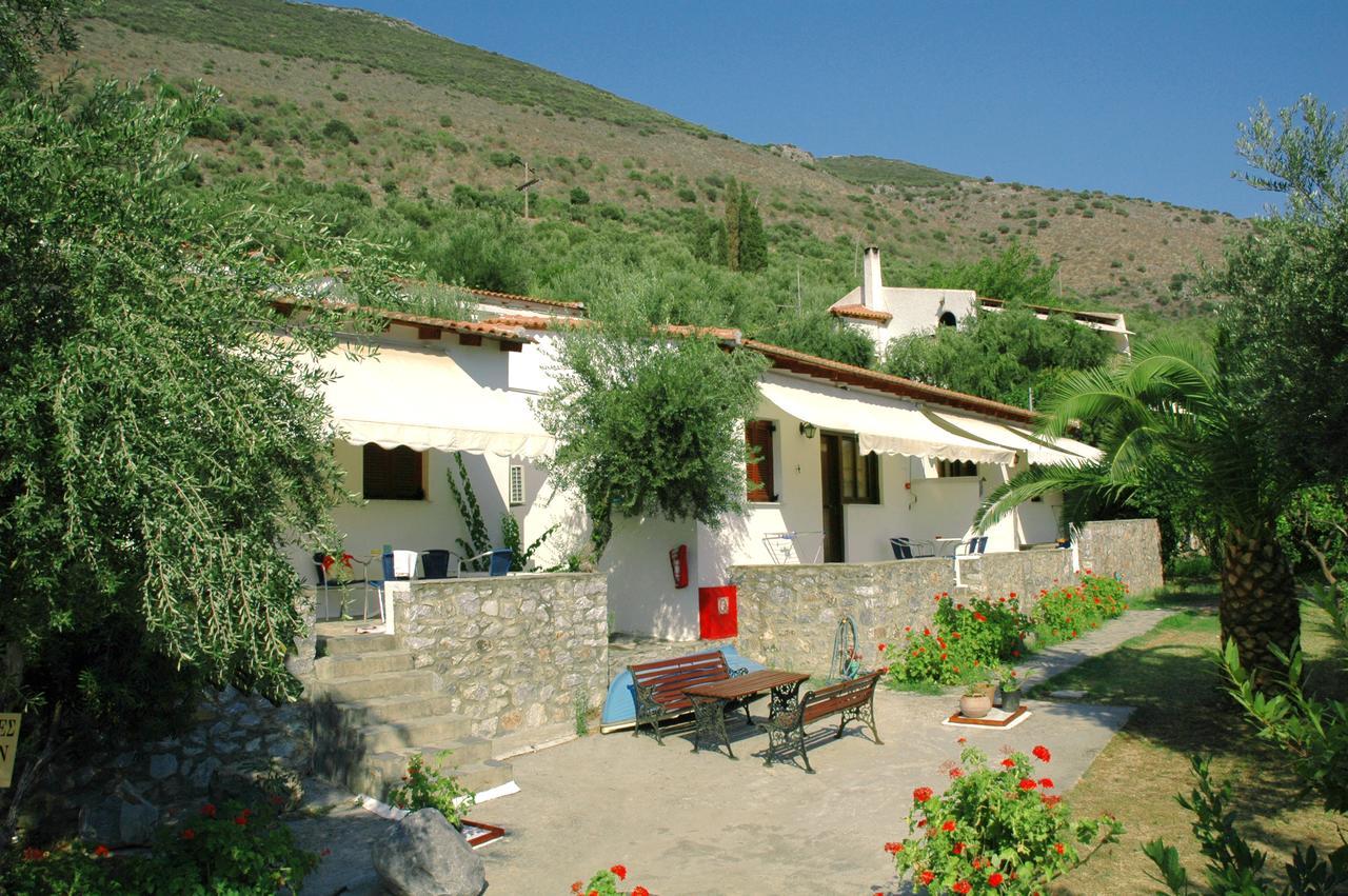 Kotronas Bay Bungalows Exteriér fotografie