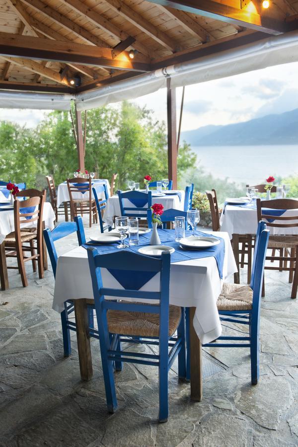 Kotronas Bay Bungalows Pokoj fotografie